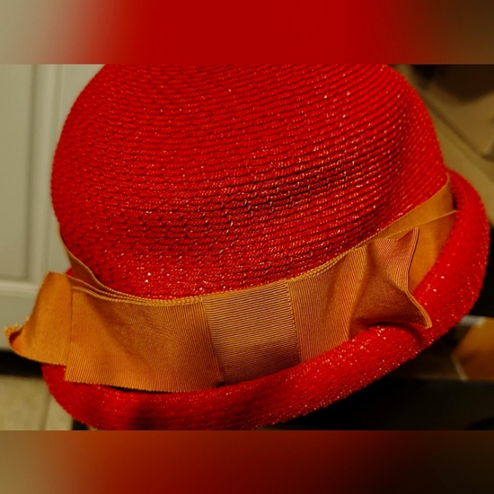 1950's Betmar Red Straw Hat With Orange Ribbon - Picture 8 of 13